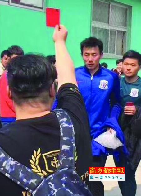 评委会主席朱塞佩·托纳多雷，评委会成员伊万·冯德、黄渤、萨纳西斯·卡拉萨诺斯、基兰·饶、杨荔钠、咏梅亮相，与媒体分享了评选标准。