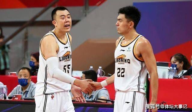 他们一开口，我们只能通过字幕了解他们情绪的流动或情感的抒发。