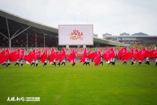 饰演梅汝璈的演员刘松仁在拍这部电影的时候入戏太深，不但在演戏的法庭上对日本演员怒目相向，戏后还对他们不交一语。
