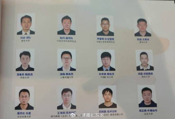 朱莉《坚不可摧》片场忙碌 现场讲戏导演范儿足 2013-12-03 当地时间12月2日，澳洲悉尼鹦鹉岛，安吉丽娜·朱莉出现在她执导的新片《坚不可摧》片场，当天朱莉一袭黑衣，顶着炎炎烈日，为现场演员说戏。