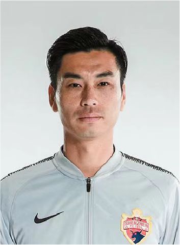 作为《寒战》系列时隔十年的回归之作，此次不仅有周润发、郭富.