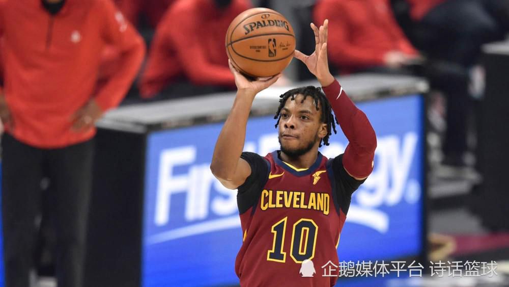 李到晛现身百想艺术大赏 凭《破墓》入围最佳新人 2024-05-07 当地时间2024年5月7日，韩国首尔，第60届百想艺术大赏在江南区三成洞的国际会议暨展示中心COEX举行，李到晛帅气亮相红毯，引发关注。