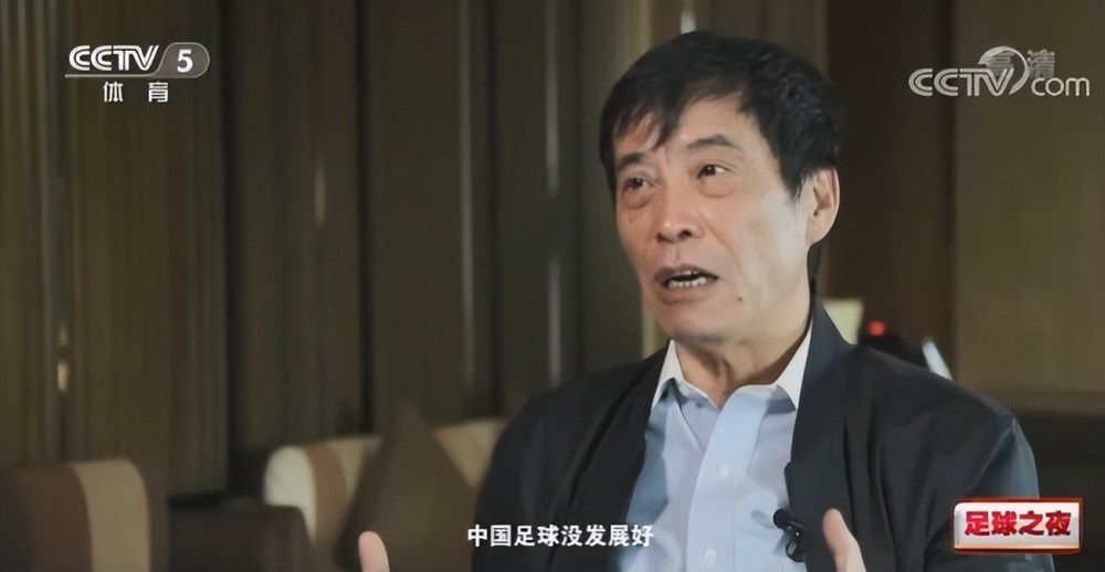 美臀天后詹妮弗·洛佩兹与克劳迪娅·莱蒂、皮特·保罗共唱主题曲《we are one》将现场气氛推向顶点。