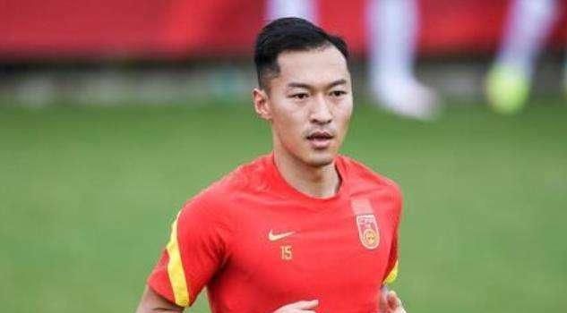 2021年度总票房截至发稿时累计191.96亿，即将冲击200亿。