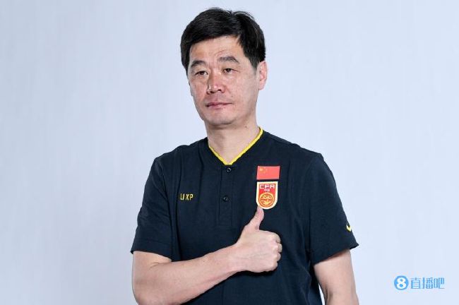 《死神来了：血脉诅咒》曝物料 2025-08-25 全球爆款惊悚恐怖系列《死神来了：血脉诅咒》目前正在全国院线热映，凭借稀缺的惊悚题材，以及该系列25年来首登内地银幕的经典情怀，吸引大批观众涌入影院。