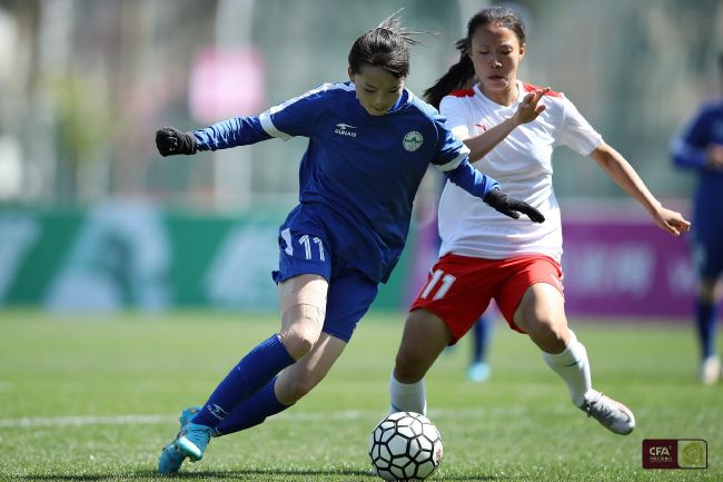 格伦·克洛斯、莎拉·保罗森、泰亚娜·泰勒、金·卡戴珊、妮... 法鲨归来！