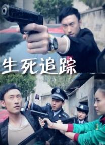 在经过10年婚姻生活并育有三个子女之后，夫妻两人发表共同声明宣布离婚——“经过 《饥饿游戏3》戛纳宣传 詹妮弗·劳伦斯未摔倒 2014-05-18 当地时间5月17日，好莱坞电影《饥饿游戏3》剧组来到戛纳做宣传，主演詹妮弗·劳伦斯、利亚姆·海姆斯沃斯、乔什·哈切森一同亮相。