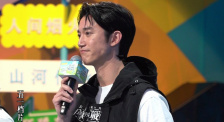 与此同时，该剧创新构建“1+N”人物关系网——林晚星与性格迥异的足球少年们组成了热血同盟。