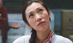 还说自己是《信号》的粉丝，能与主角合作让他非常开心”。
