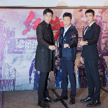 续展开，时隔15年再度参演古装喜剧的梁朝伟携胡巴和笨笨亮相香港，促成两岸影迷联动。